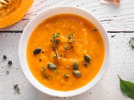 Рецепта Класическа крем супа от тиква